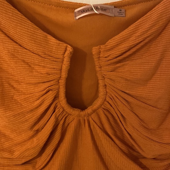 Skylar Rose Puff Shoulder Bodysuit Sz M, New with Tags - Picture 6 of 15